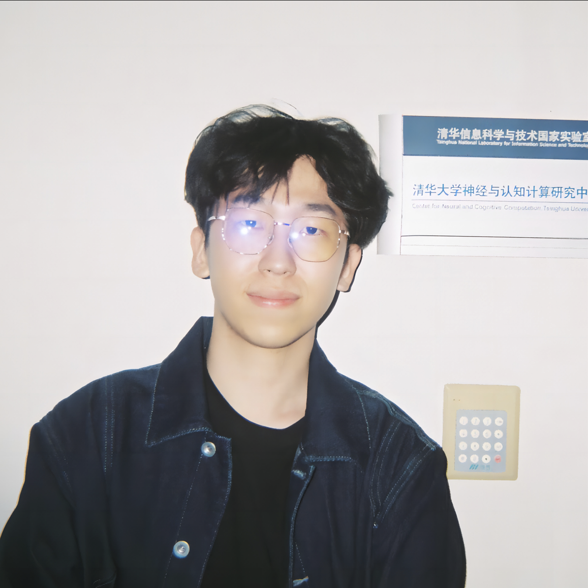 Portrait of Zhuoyun Du